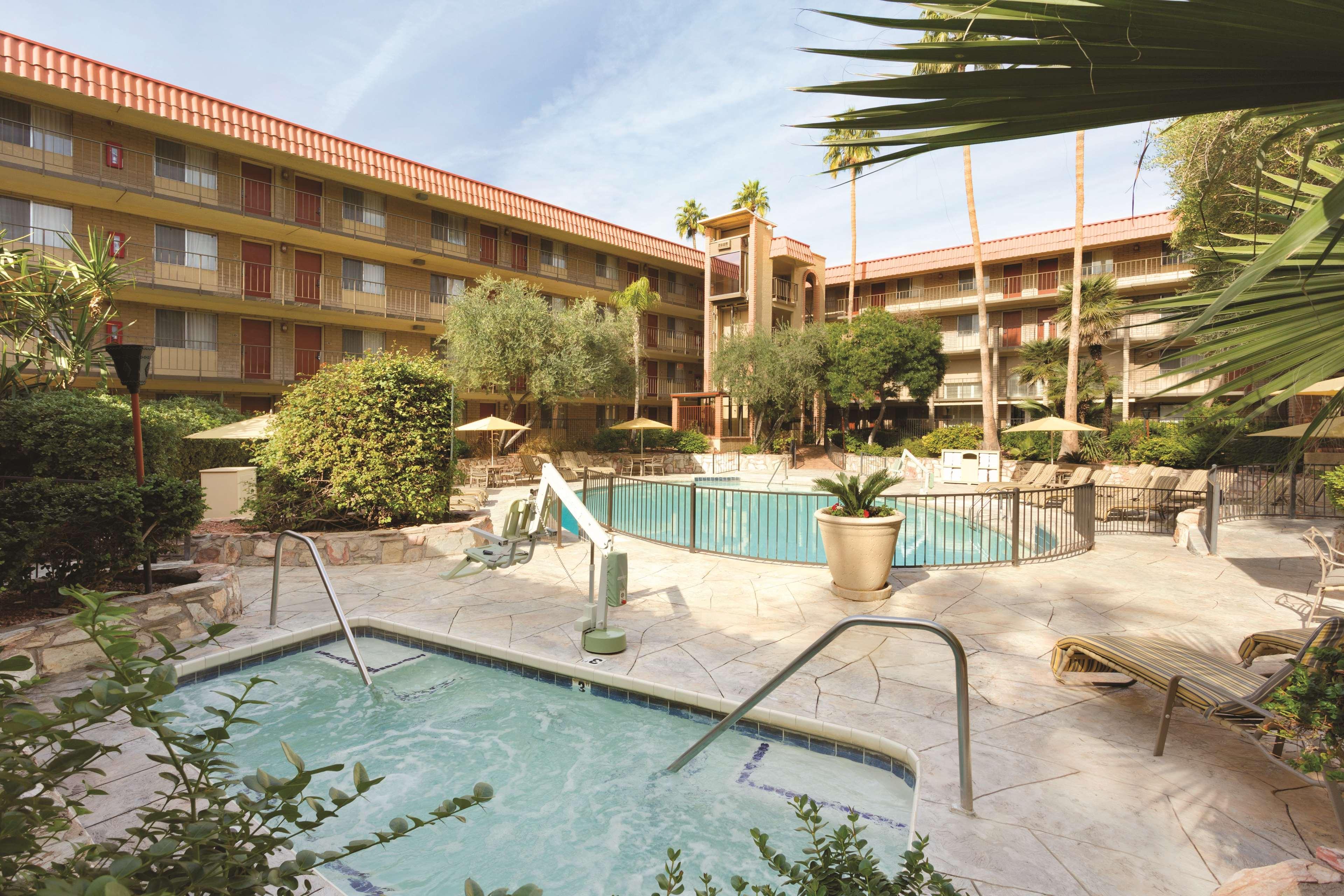 Motel 6 Phoenix, Az - Sky Harbor Zewnętrze zdjęcie